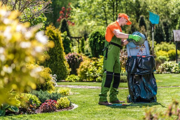 Lawn Cleaning Service in Battle Ground